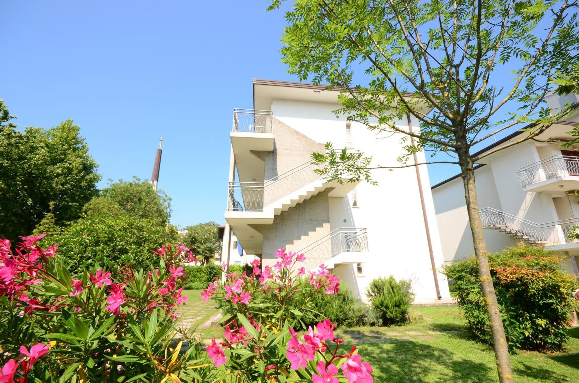 Villa Terry Lignano Sabbiadoro Exteriör bild